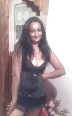 BUSTY GRANNY